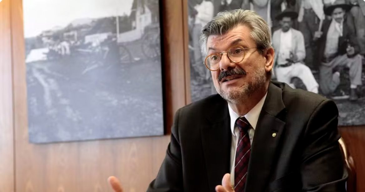 stj-suspende-penduricalhos-de-ministro-afastado-por-investigacao-de-assedio-sexual-e-salario-cai-para-r$-35-mil