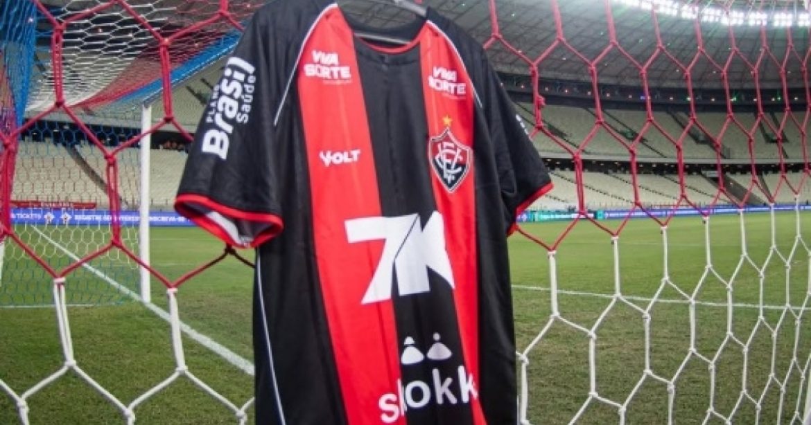 sem-baralhas,-vitoria-relaciona-23-jogadores-para-final-do-nordestao;-veja-lista