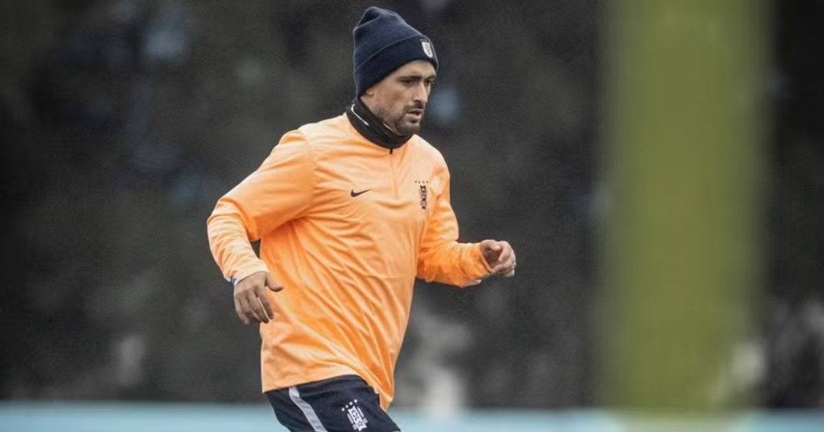 mesmo-lesionado,-arrascaeta-nao-sera-cortado-da-selecao-uruguaia-para-a-copa-do-mundo
